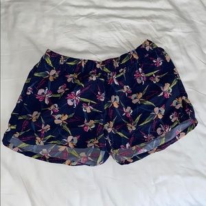 Patagonia Barely Baggies shorts